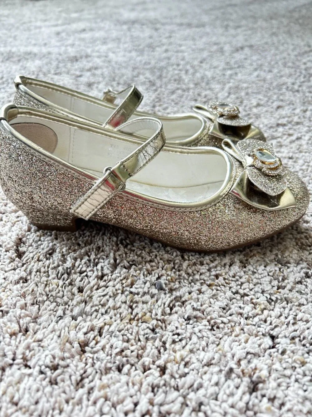 Stelle Gold Sparkle Shoes Size 2